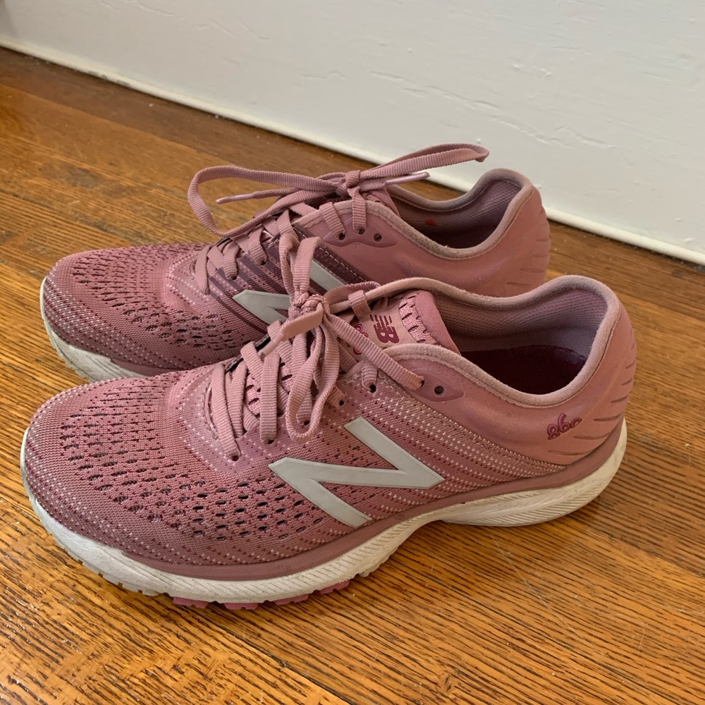 New Balance 860v9, New Balance 860 size 8